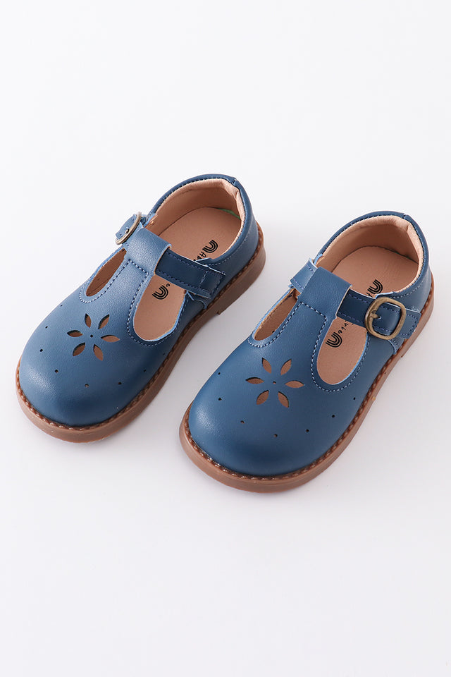 Blue vintage Mary Jane shoes