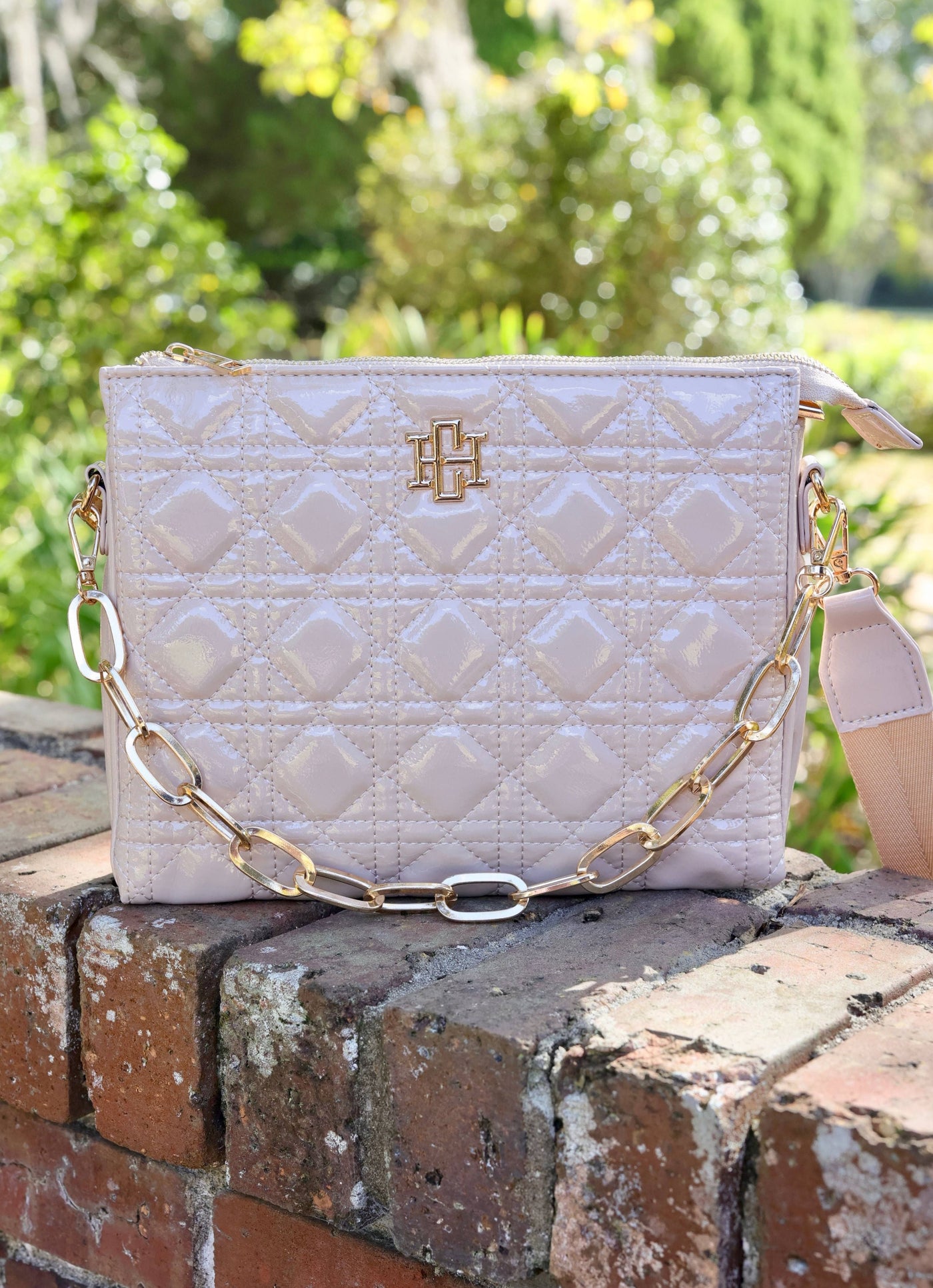 Ariana Crossbody NUDE PATENT