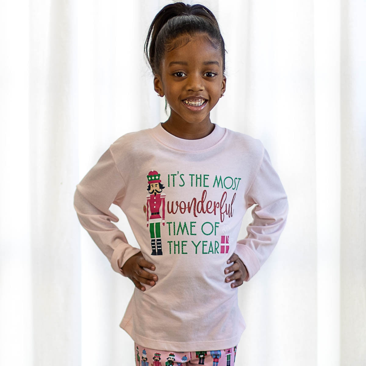 GIRL'S WONDERFUL TIME OF YEAR TEE