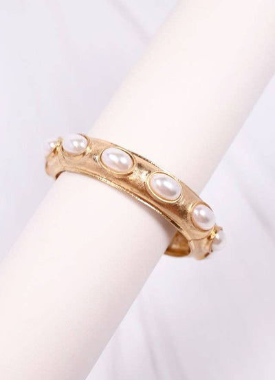 Harriette Pearl Bracelet