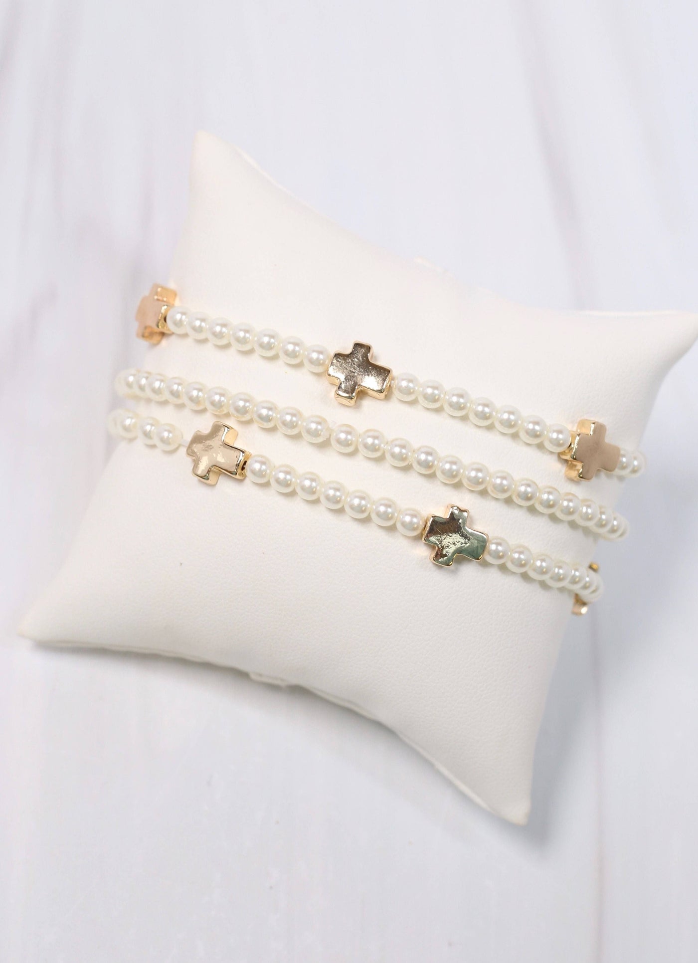 Meynell Cross Pearl Bracelet Set