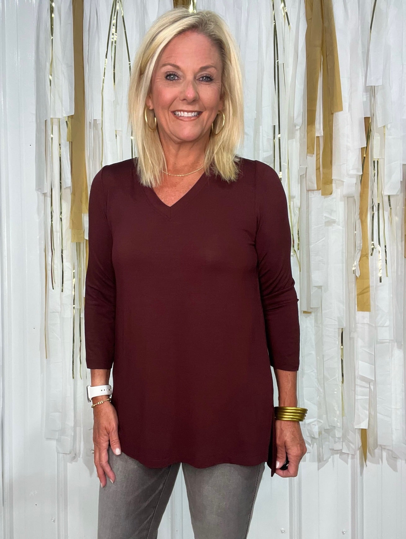 ALLISON V NECK