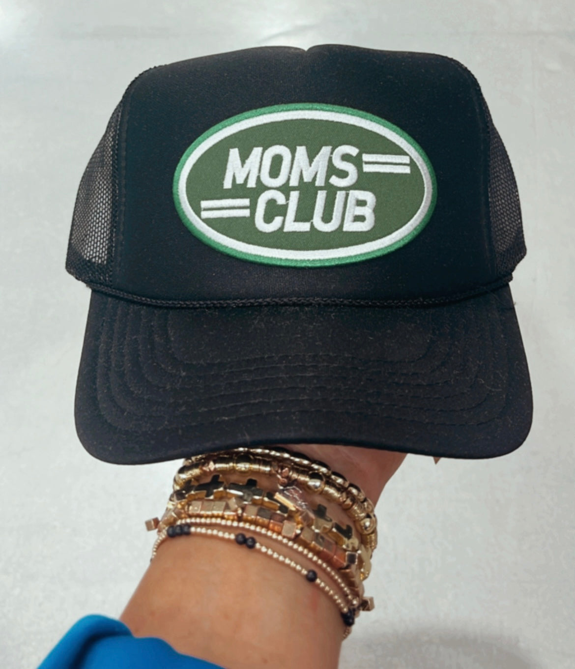 MOMS CLUB TRUCKER HAT