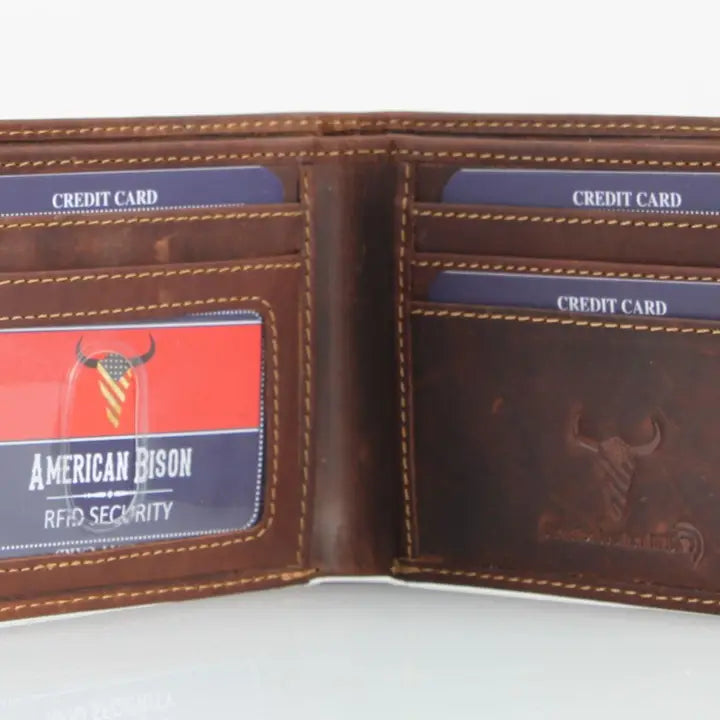 BISON OIL BIFOLD WALLET