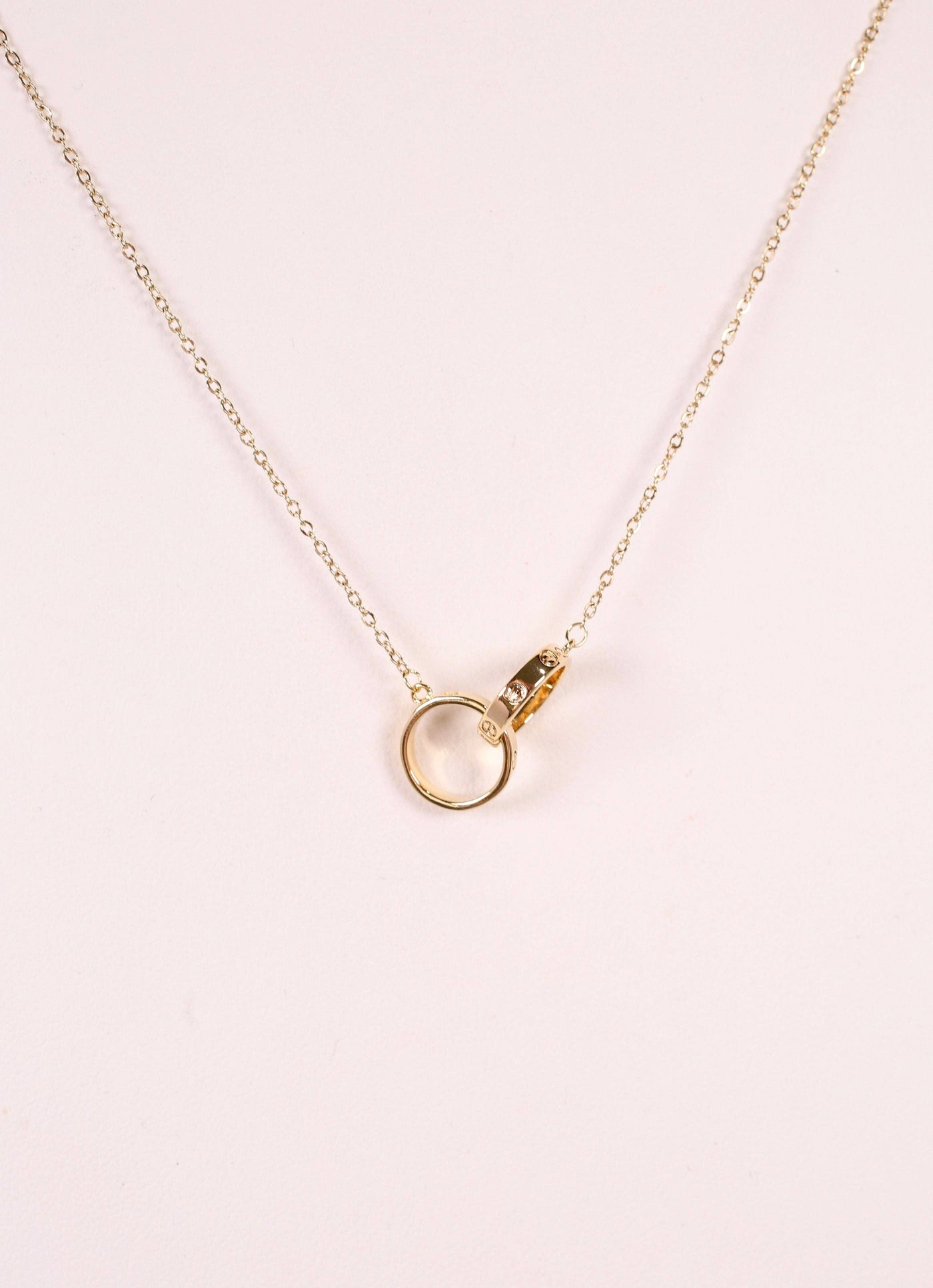 Kerns Circles Necklace GOLD